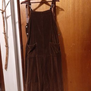 VTG long brown velvet overall dress with hardware